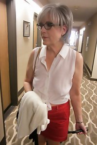 milfs & Matures watch thru #1