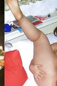 mummy gets her gash pumped and hairy fuckhole on a thick black knob